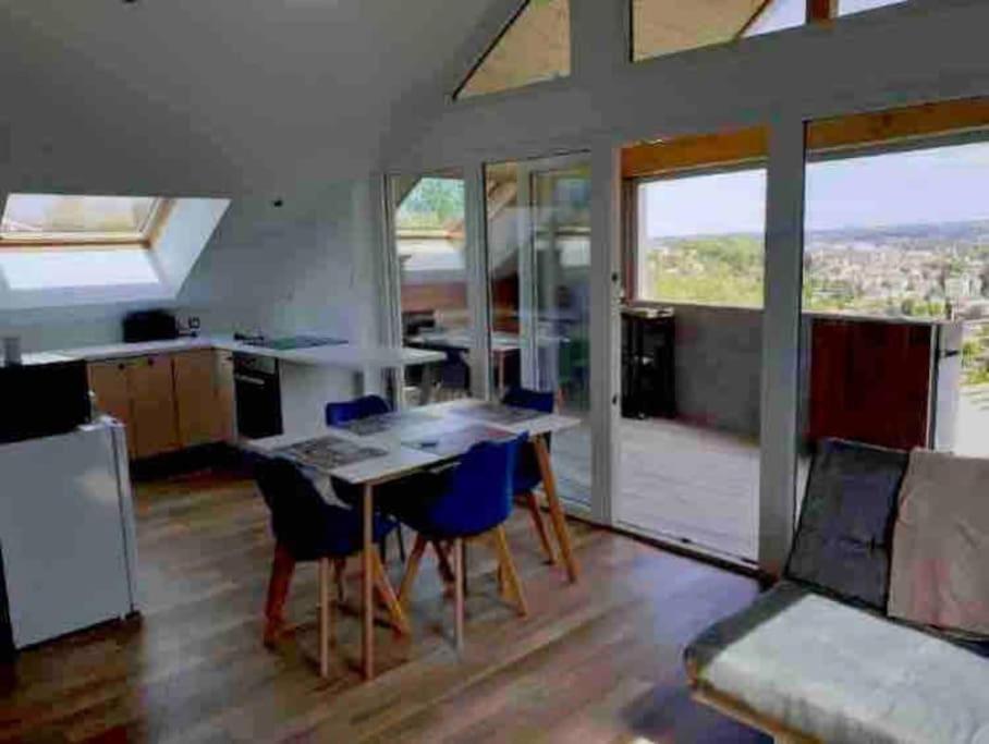 Appart' Terrasse Vue Exceptionnelle 1Er Etage Montbéliard Eksteriør bilde