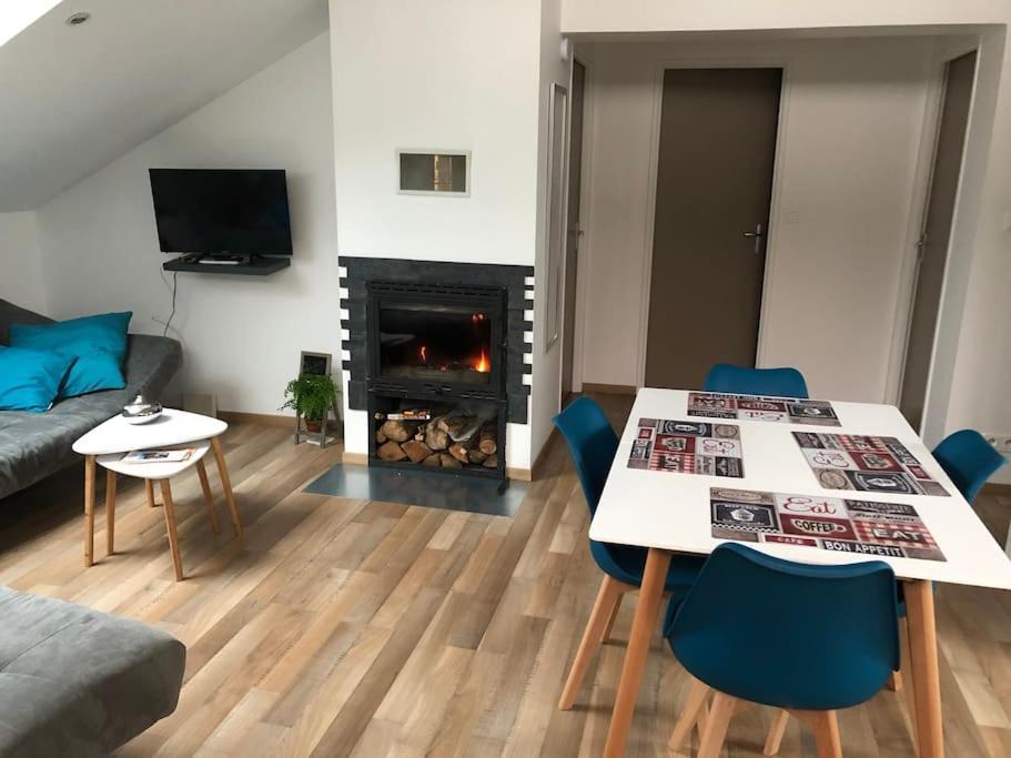 Appart' Terrasse Vue Exceptionnelle 1Er Etage Montbéliard Eksteriør bilde